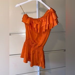 Woman’s top | size small |